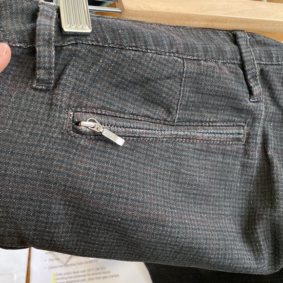 Silence and Noise plaid pants with zippered back and front pockets. - Picture 8 of 9